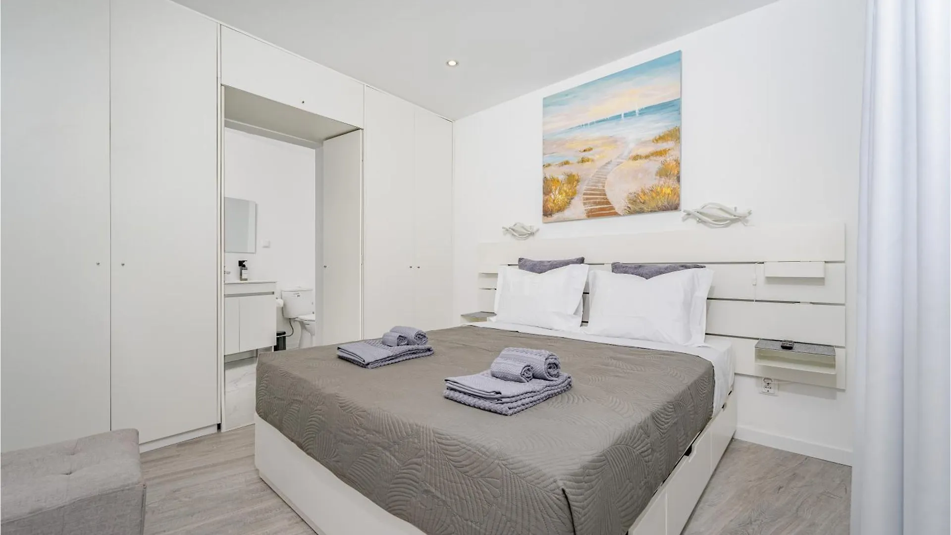 Hébergement de vacances Villa Jpl Blue Horizon Residential - Casa Blue B & C à Câmara de Lobos