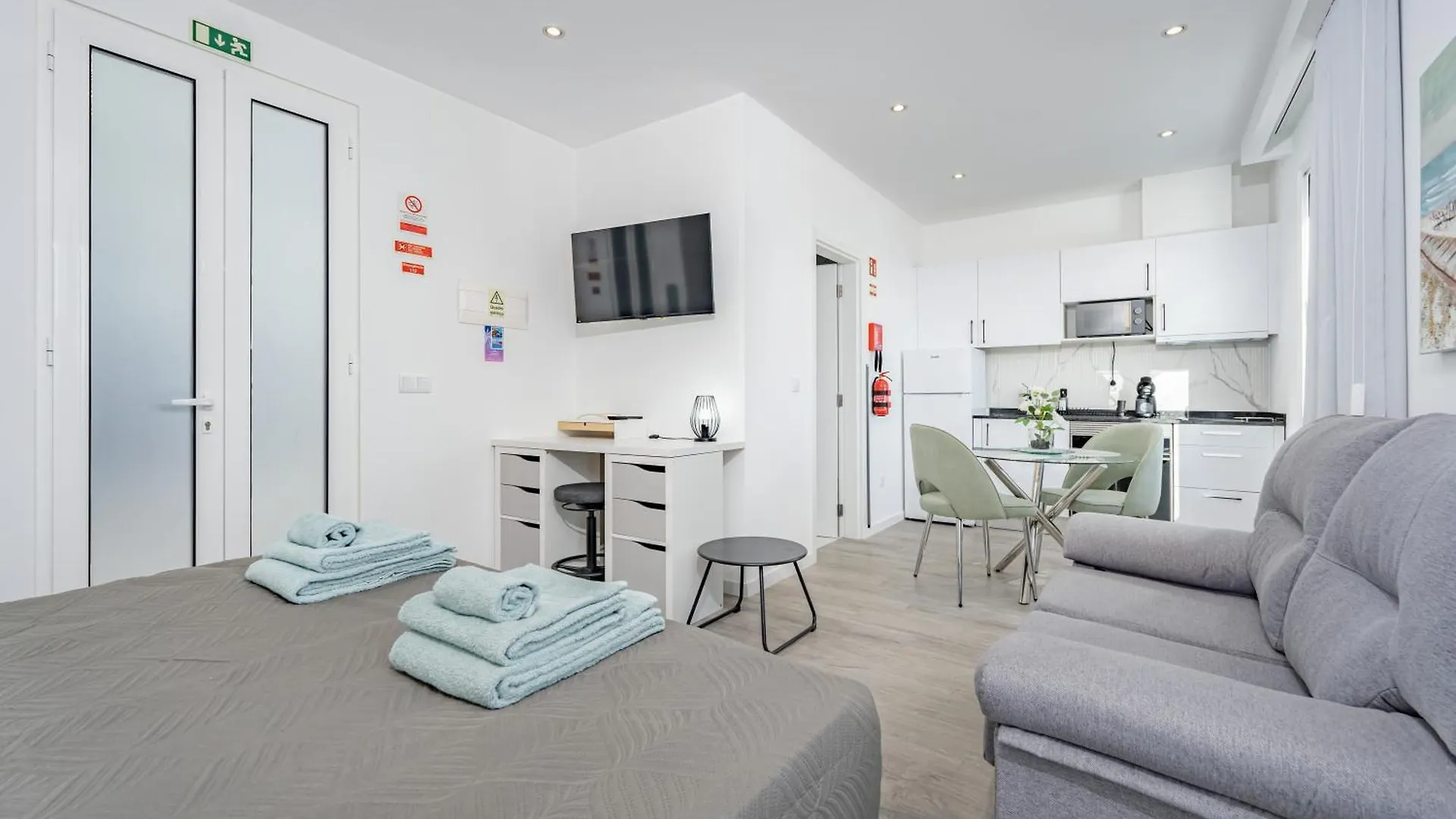 Holiday home Jpl Blue Horizon Residential - Casa Blue B & C Villa Camara de Lobos Portugal